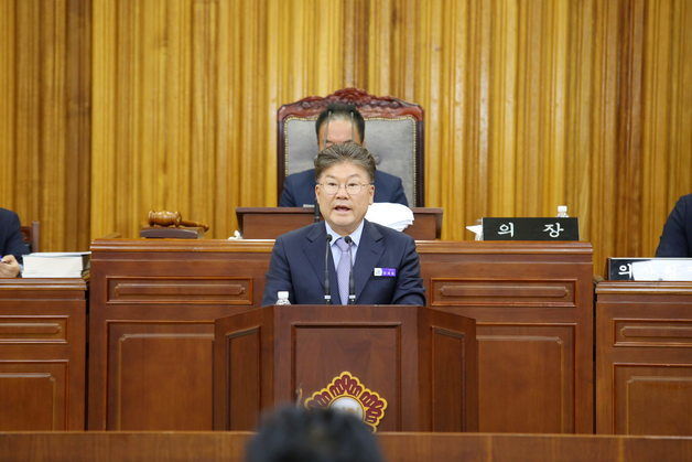 '재선거 당선' 장세일 영광군수 첫 시정연설 "민생 회복"