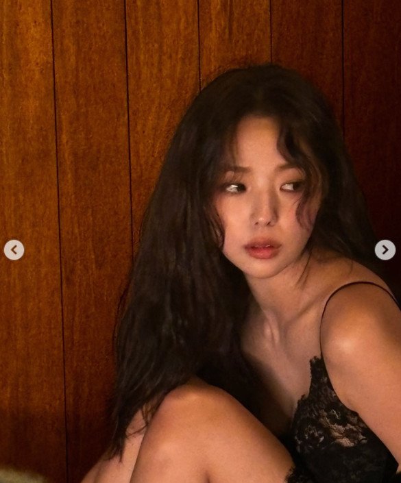 본문 이미지 - 채수빈 인스타그램