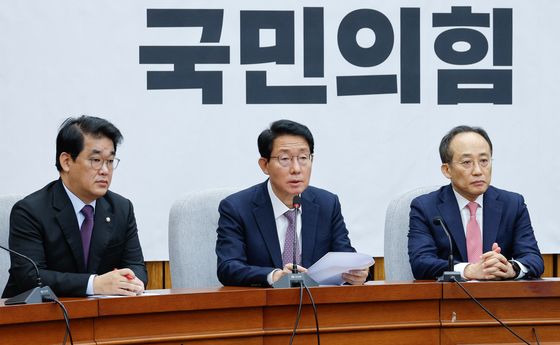 국힘 "뱅크런 막을 금안계정 도입…반도체 주52시간 제외"