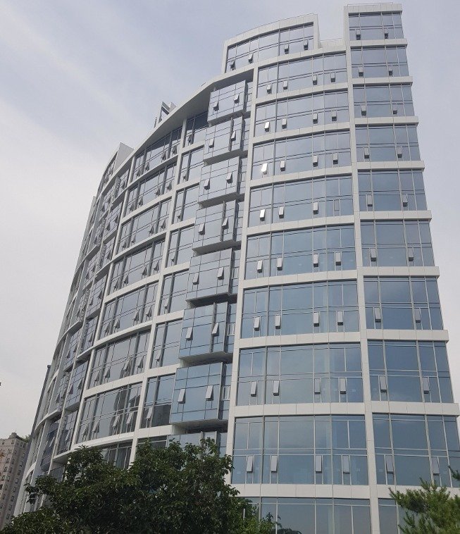 본문 이미지 - 고 씨가 아내 명의로 은닉한 서울 강남구 청담동 오피스텔 전경. (서울중앙지검 제공) 