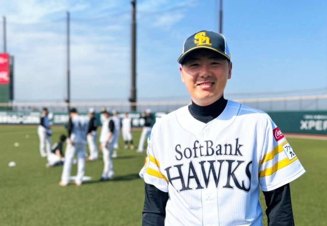 본문 이미지 - 김원형 전 감독의 소프트뱅크 코치 연수 시절. (김원형 감독 본인 제공)