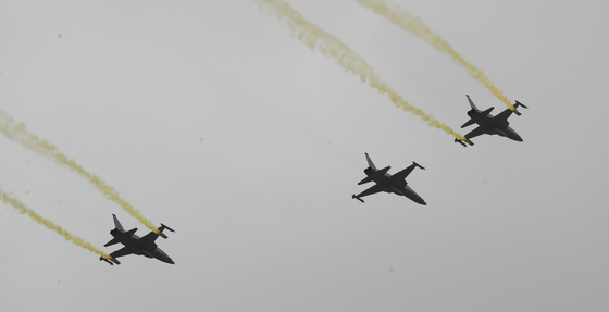 해묵은 '수원 군공항 이전'…화성시민 찬성 여론 56.3%