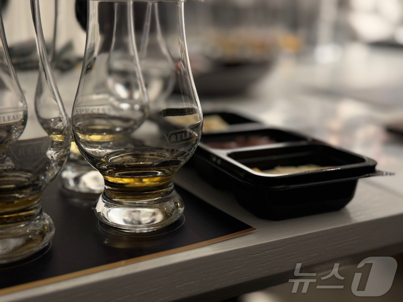 본문 이미지 - 디아지오코리아가 2024년 스페셜 릴리즈 시리즈를 소개하는 '브랜드 패션' 시음회를 열었다.2024.11.26/뉴스1 ⓒ News1 이강 기자