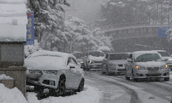 "다리 위·고가도로 빙판길 사고 마른 노면보다 치사율 2~4배 높아"