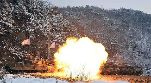 엄청난 화력 뿜어내는 K1A2 전차