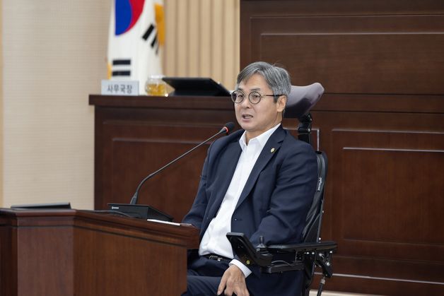 신용 익산시의원 "교통약자 위해 특별교통수단 확대 필요"