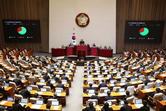 '윤 거부권 1호' 양곡관리법, 야당 주도로 다시 본회의 통과