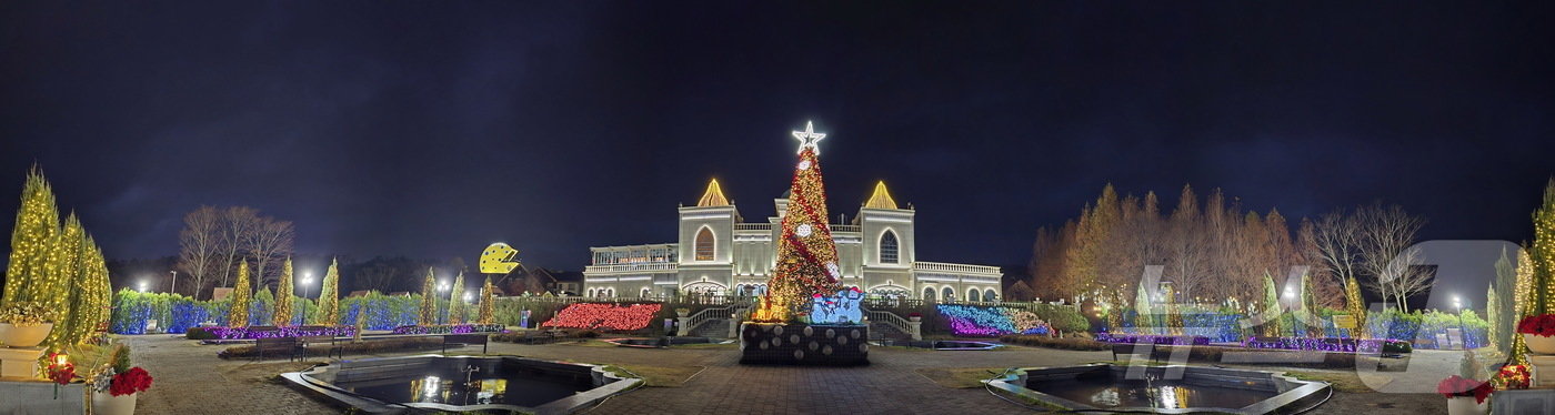 본문 이미지 - 오는 12월 21일부터 25일까지 전북자치도 임실군 치즈테마파크에서 ‘2024 산타축제’가 열린다.(임실군제공)2024.11.29/뉴스1