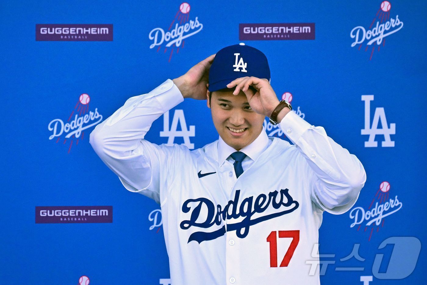 본문 이미지 - 지난해 전례가 없는 '디퍼'를 통해 LA 다저스에 합류했던 오타니 쇼헤이. ⓒ AFP=뉴스1