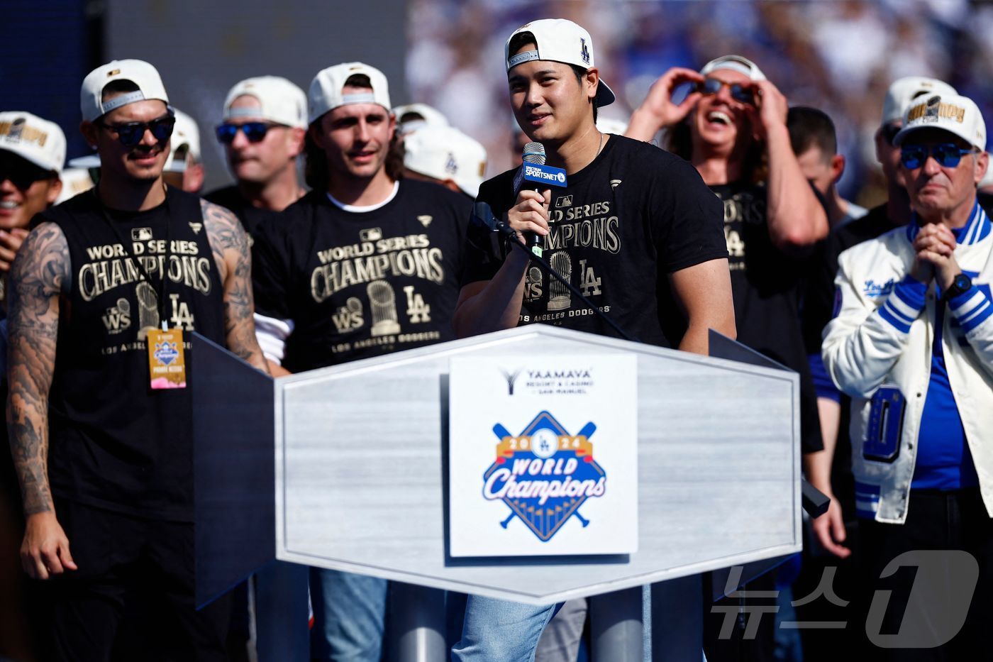 본문 이미지 - 올해 월드시리즈 챔피언이 된 LA 다저스. ⓒ AFP=뉴스1