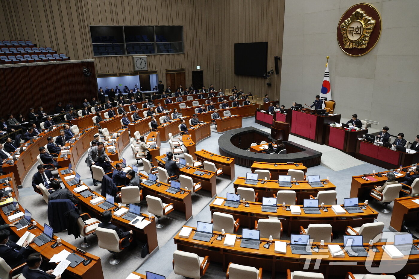 본문 이미지 - 29일 오후 서울 여의도 국회에서 열린 예산결산특별위원회 제13차 전체회의. 2024.11.29/뉴스1 ⓒ News1 안은나 기자