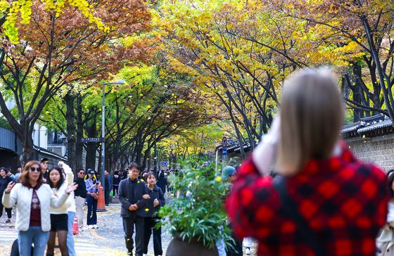 전국 맑고 일교차 큰 '가을날씨'…당분간 평년보다 '포근'[오늘날씨]