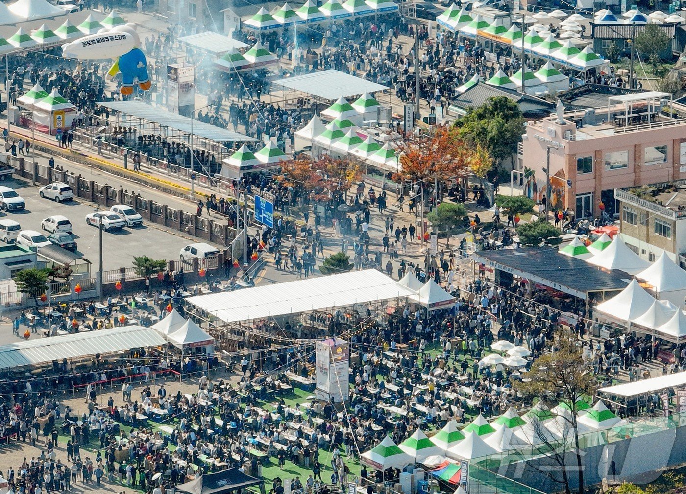 3일 낮 시간대 축제장 모습.