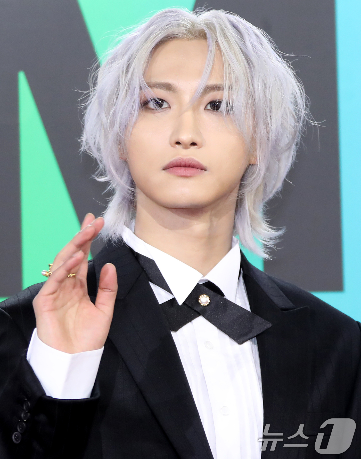 (인천=뉴스1) 권현진 기자 = 에이티즈(ATEEZ) 성화가 30일 오후 인천 중구 운서동 인스파이어 아레나에서 열린 '제16회 멜론뮤직어워즈(MMA)' 레드카펫 행사에 참석해 포 …