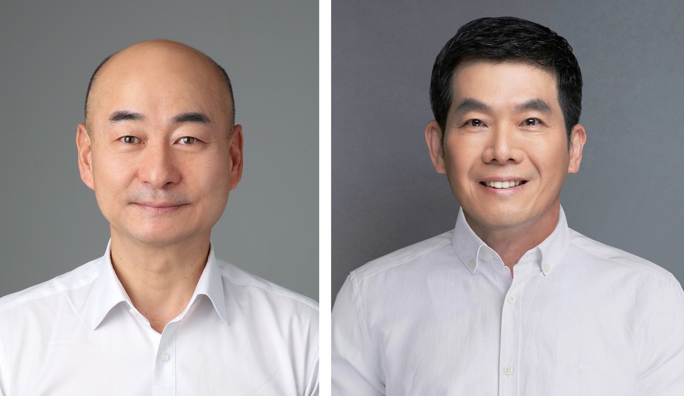 본문 이미지 - 이상훈(사진 왼쪽) 한국타이어 대표이사 내정자와 안종선 한국타이어 대표이사 내정자(한국앤컴퍼니그룹 제공)