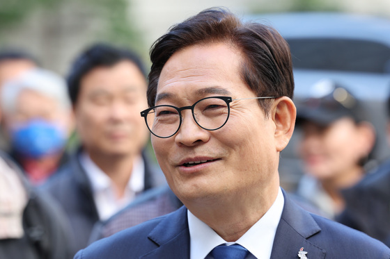 송영길 "광주시장 출마 안 해…국회서 이 대통령 도울 것"