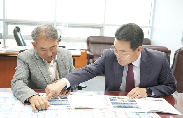 권익현 부안군수, 국회 방문해 '어업위기 대체소득원 개발' 요청