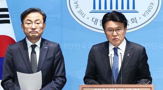 대통령 대국민담화 관련 기자회견 하는 조국혁신당