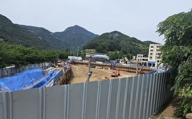 합천군 '호텔사업' 280억 손배소 기각…김윤철 군수 "항소 고민"(종합)