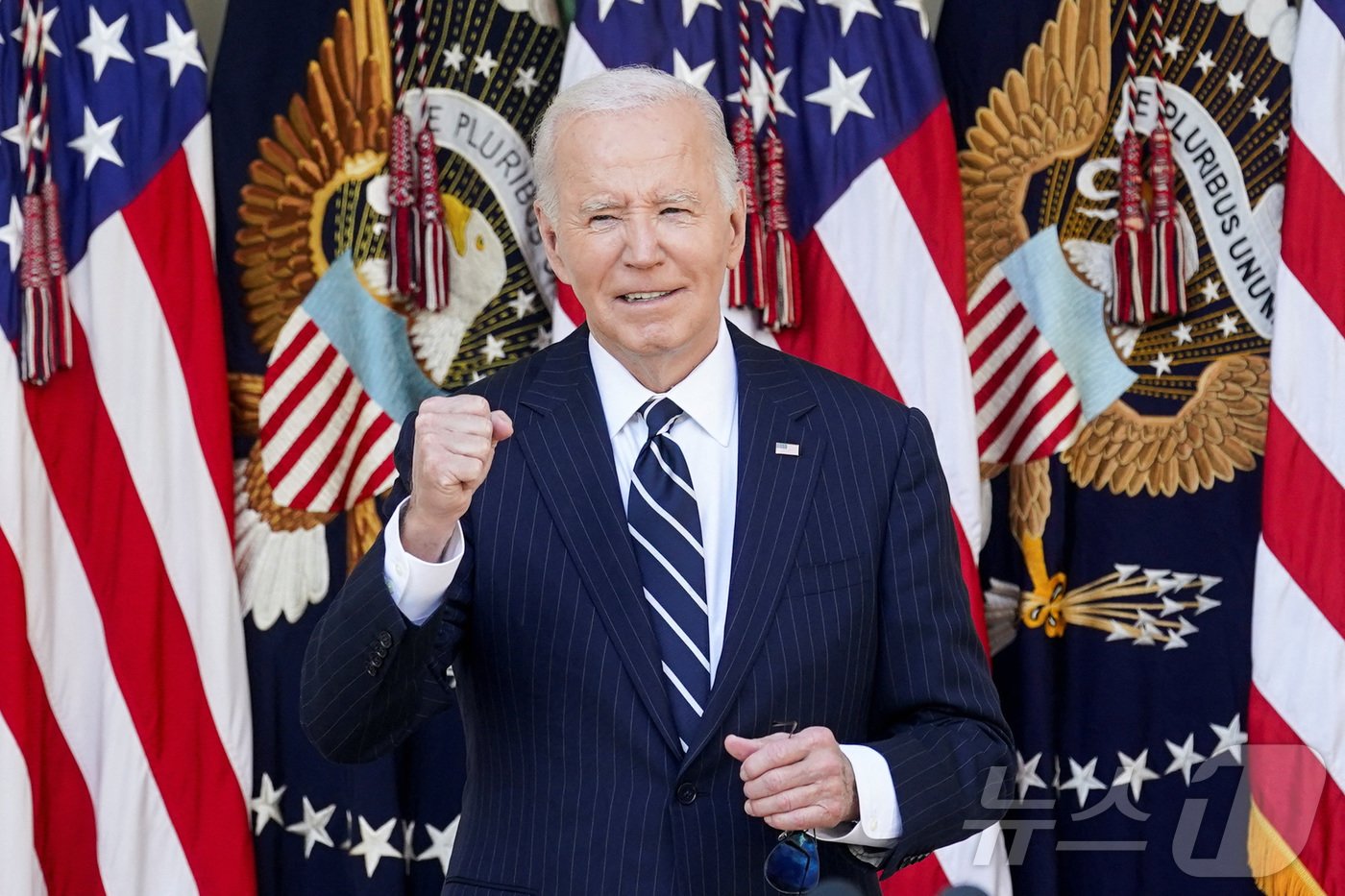 본문 이미지 - 조 바이든 미국 대통령이 7일(현지시간) 백악관 로즈가든에서 이번 대선 결과와 관련해 발언하고 있다. 2024.11.7 ⓒ 로이터=뉴스1 ⓒ News1 강민경 기자
