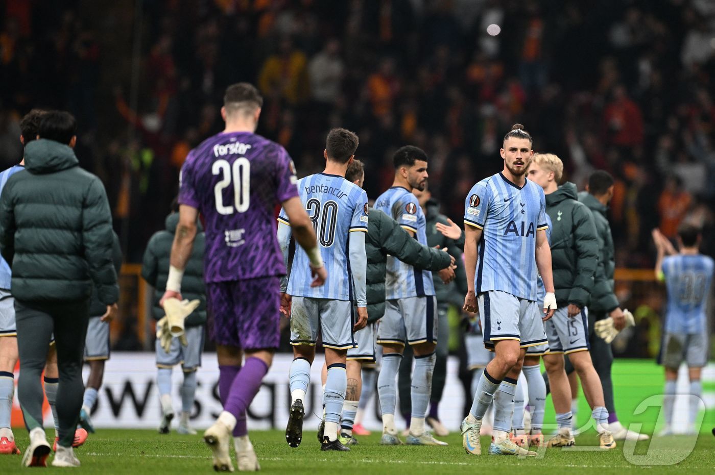 본문 이미지 - 토트넘이 갈라타사라이에 2-3으로 졌다. ⓒ AFP=뉴스1