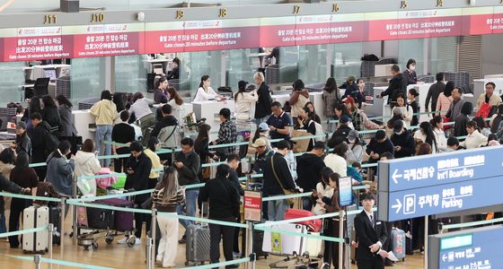 중국 무비자 여행 늘자 여행주 '탑승'하는 개미들[줌인e종목]