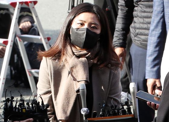 '명태균 변호인' 김소연 사임…"명 씨 요청"