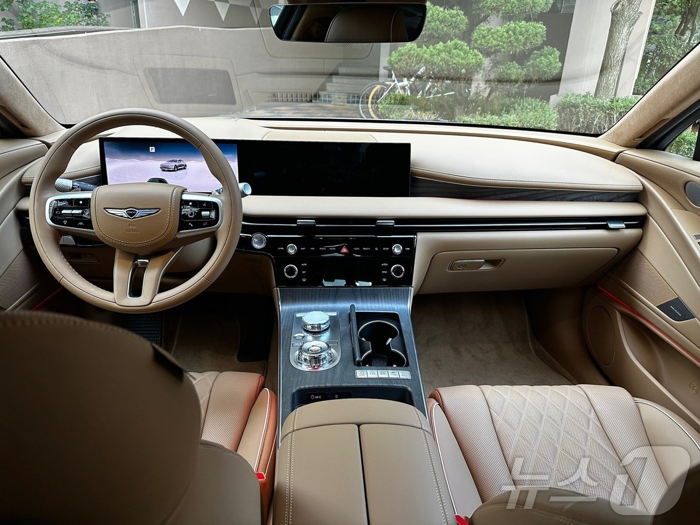 본문 이미지 - 제네시스 G80 전동화 부분변경 모델 실내.ⓒ 뉴스1 이동희 기자