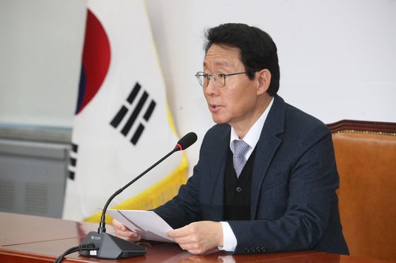 김상훈 "반도체특별법 등 미래 먹거리 사업 1월 국회서 일괄 처리하자"