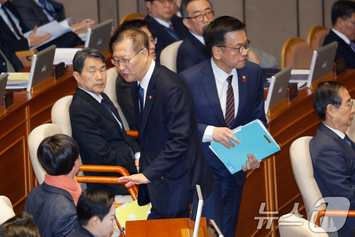 (서울=뉴스1) 안은나 기자 = 박성재 법무부 장관이 11일 오후 서울 여의도 국회에서 열린 제419회국회(임시회) 제1차 본회의에서 조국 조국혁신당 대표의 윤석열 대통령 위헌적 …