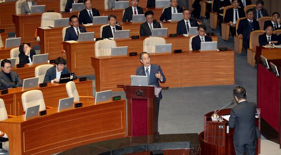 한덕수 총리와 박범계 의원 '설전'