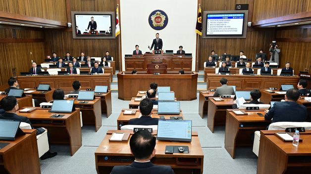 울산시의회, 내년도 시 당초예산 5조1282억원 확정…296억 삭감