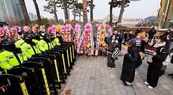 '尹 정권 즉각 퇴진 청년학생 공동선언'