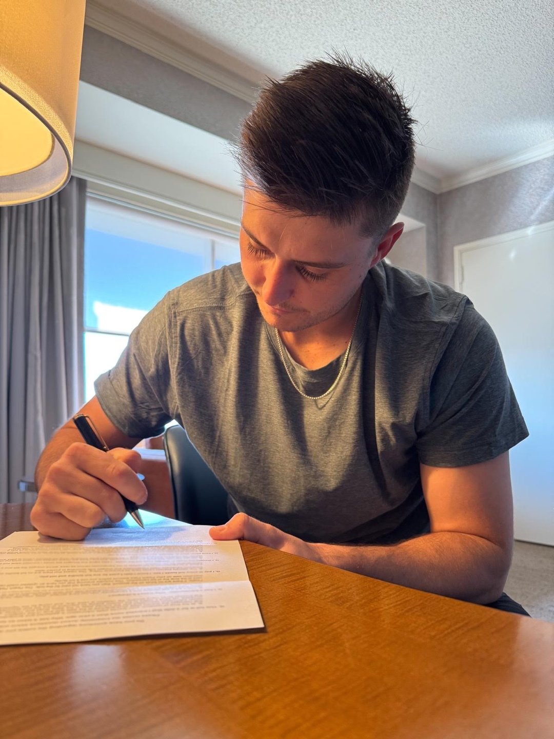 본문 이미지 -  롯데 자이언츠의 새 외인 터커 데이비슨. (롯데 자이언츠 제공)