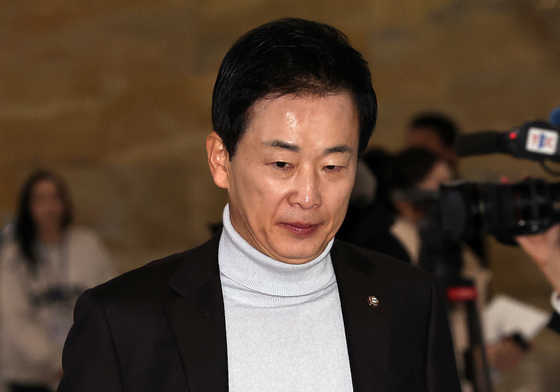 '朴 변호인 출신' 유영하, 탄핵 대통령 예우 회복법 대표발의