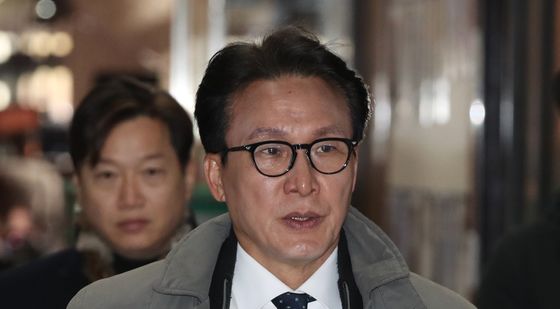 비공개 최고위회의 참석하는 김민석