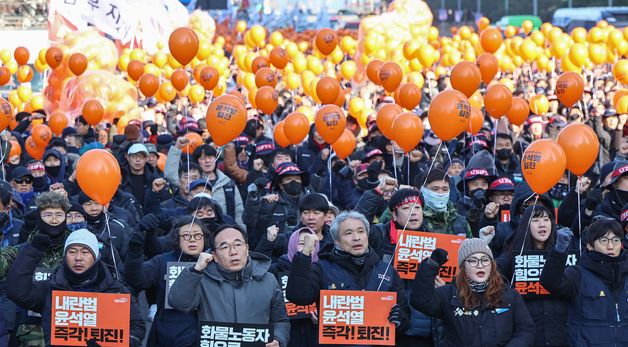 화물연대, 윤석열 퇴진 총력투쟁 결의대회