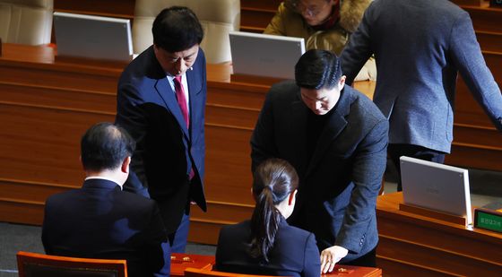 대통령 탄핵안 표결하는 김재섭 의원