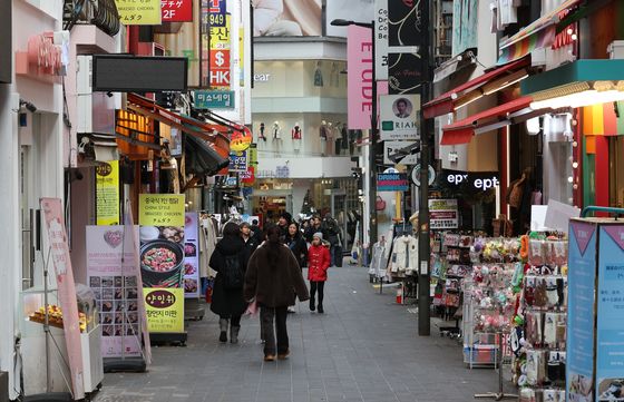 경기침체 벗어나나 했더니…계엄·탄핵에 얼어붙은 韓 경제