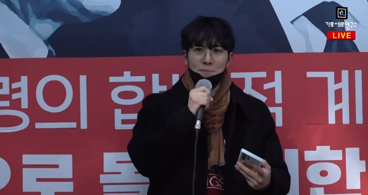 본문 이미지 - 배우 차강석. ('가로세로연구소' 갈무리)