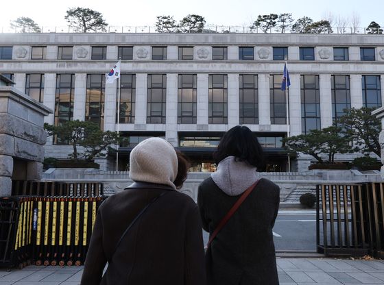 헌법재판관 임명권 공방 교착 모드…한 대행 '버티면' 불가