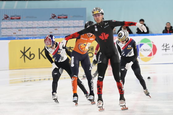 쇼트트랙 장성우, 월드투어 4차 대회 1000m 동메달…박지원 4위