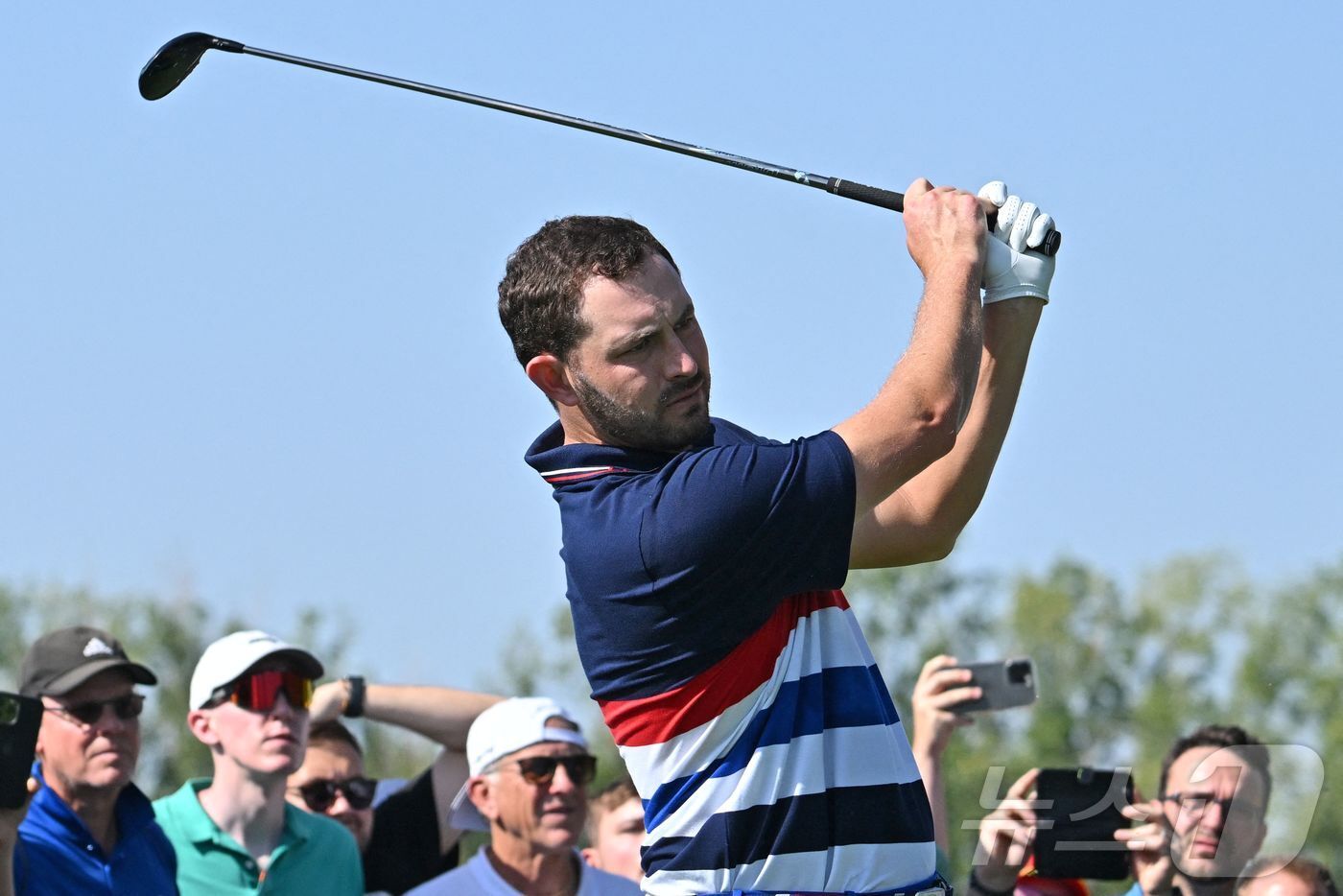 본문 이미지 - 작년 라이더컵 당시 모자를 쓰지 않고 경기를 치렀던 패트릭 캔틀레이(미국). ⓒ AFP=뉴스1