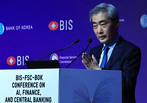 'IMF·BIS 출신' 신현송 한은 총재 후보, 30일 입국…청문회 준비 돌입