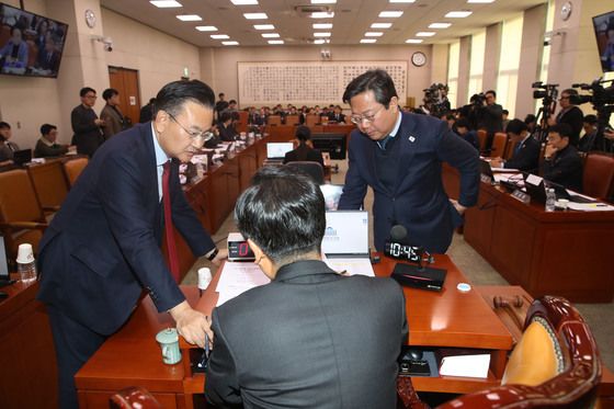 김용민 "추경호와 내란 공모한 공범들" vs 국힘 "선 넘었다"