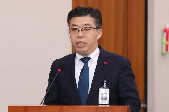 검찰, '계엄 수용공간 점검' 신용해 구속영장 반려…보완수사 요구