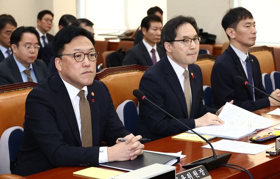 김병환 금융위원장 "가계대출 금리 인하 속도 날 것"