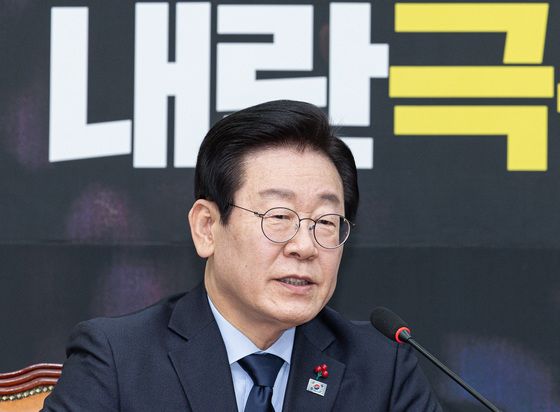 계엄에 멈춘 '상법 개정' 재개…이재명, 입장 변화 주목