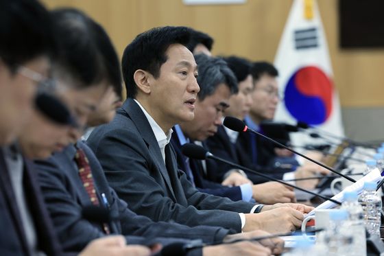 오세훈 "규제 50% 철폐하겠다…경제는 결국 기업이 견인해야"