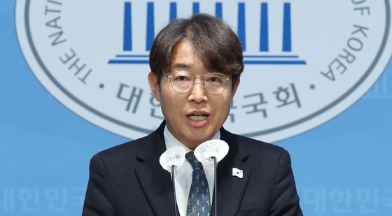 국회 탄핵소추위원 법률대리인에 김이수·송두환·이광범 등